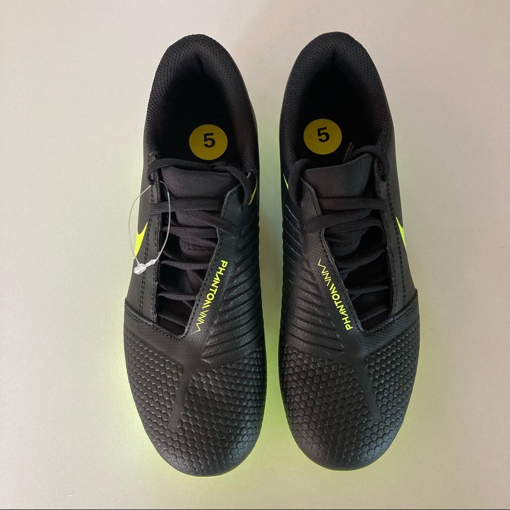 Nike Youth Size 5.5 Phantom Venom FG Soccer Cleats - Picture 2 of 8